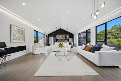 /international/nz/long-bay-north-shore-city-380066079548/