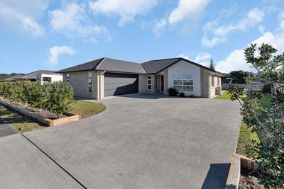/international/nz/80-tamure-place-ruakaka-whangarei-380066168003/