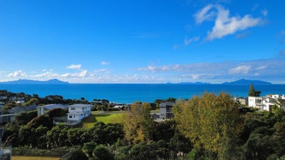 /international/nz/10-granada-lane-langs-beach-whangarei-380066120920/