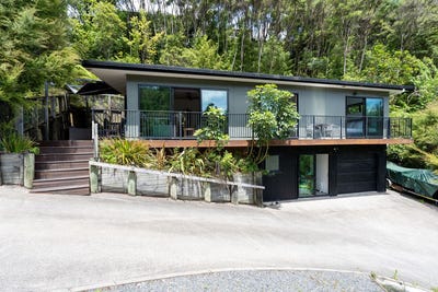 /international/nz/paihia-far-north-380066114319/