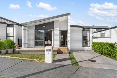 /international/nz/12-skippy-patuwai-lane-glen-innes-auckland-city-380066176281/