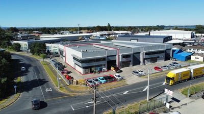 /international/nz/33-spartan-road-takanini-papakura-380066145603/