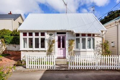 /international/nz/7-calgarry-avenue-thorndon-wellington-city-380066099696/