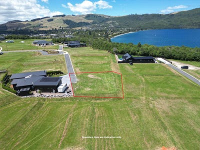 /international/nz/10-broadleaf-way-kinloch-taupo-380066108056/