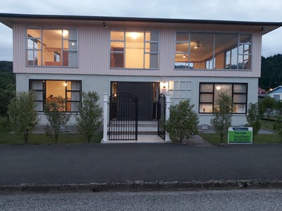 /international/nz/78-shiel-street-reefton-buller-380066099968/