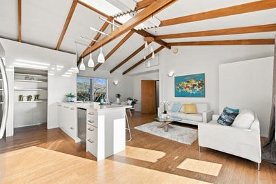 /international/nz/11-oban-place-woolston-christchurch-city-380066178145/
