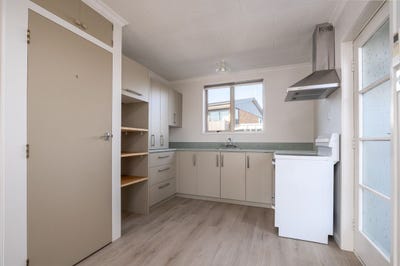 /international/nz/30b-bringans-street-alexandra-central-otago-lakes-district-380066175312/