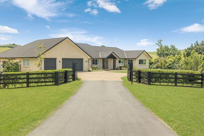 /international/nz/280-hunter-road-patumahoe-franklin-380066080850/