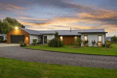 /international/nz/6-hallfield-drive-ohoka-waimakariri-380066079639/