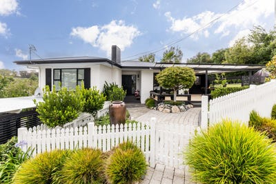 /international/nz/55-breadalbane-avenue-havelock-north-hastings-380066120112/