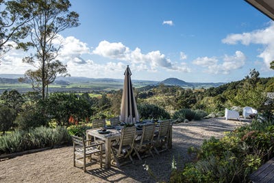 /international/nz/122-going-road-ruatangata-whangarei-380066082333/
