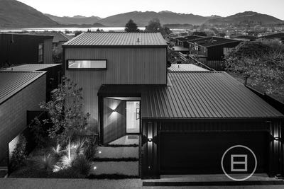 /international/nz/wanaka-central-otago-lakes-district-380066167157/