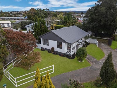 /international/nz/9-ireland-place-ranui-waitakere-city-380066120499/