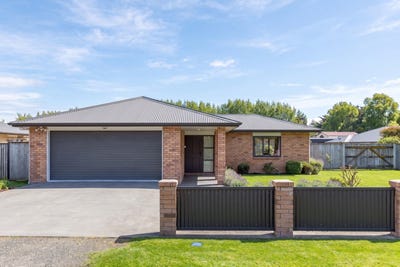 /international/nz/32-andrew-street-masterton-wairarapa-380066177323/