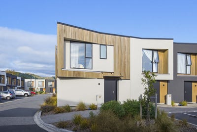 /international/nz/10-trieste-way-paraparaumu-wellington-380066120258/