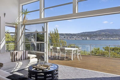 /international/nz/8-doon-street-vauxhall-dunedin-city-380066079562/
