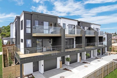 /international/nz/glenshee-place-highland-park-manukau-city-380066078031/