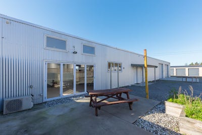 /international/nz/6-chandler-close-riverlands-marlborough-380066178781/