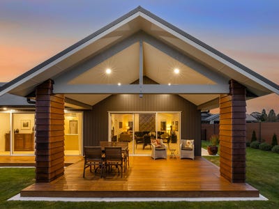 /international/nz/25-phoenix-palms-grove-levin-horowhenua-380066108846/
