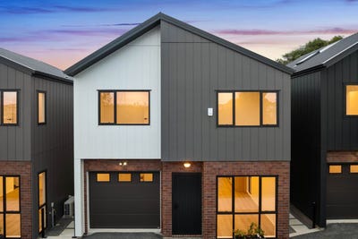 /international/nz/32-kurnell-drive-botany-downs-manukau-city-380066108074/