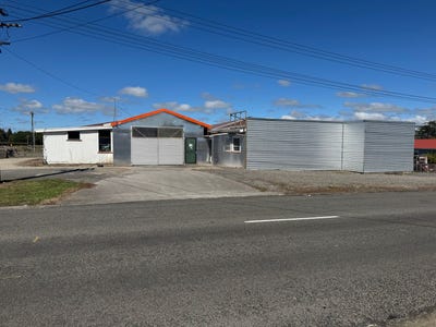/international/nz/61-london-street-eltham-south-taranaki-380066149205/