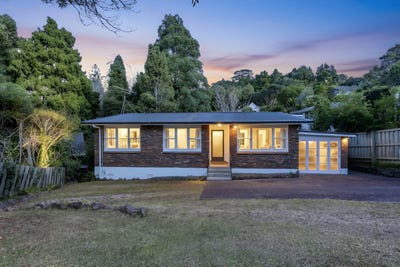 /international/nz/519-south-titirangi-road-titirangi-waitakere-city-380066170345/