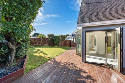 /international/nz/saint-johns-auckland-city-380066091380/