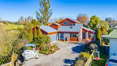 /international/nz/8-willow-grove-waipukurau-and-surrounds-central-hawkes-bay-380066167813/