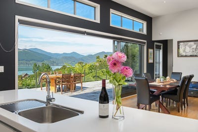/international/nz/392-mahau-road-mahau-sound-marlborough-380066109548/
