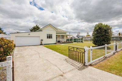 /international/nz/20-ross-street-marton-rangitikei-380066105685/