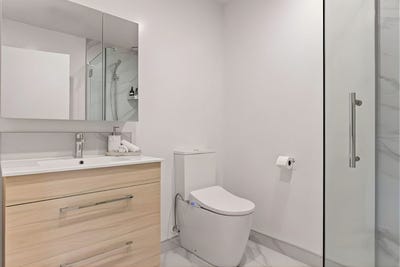 /international/nz/200-carrington-road-mount-albert-auckland-city-380066117730/