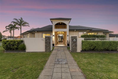 /international/nz/92-tuihana-drive-papamoa-tauranga-380066177396/