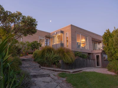 /international/nz/385-rangihoua-road-kerikeri-far-north-380066100149/