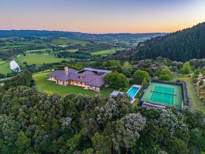 /international/nz/184-north-road-clevedon-manukau-city-380066118432/