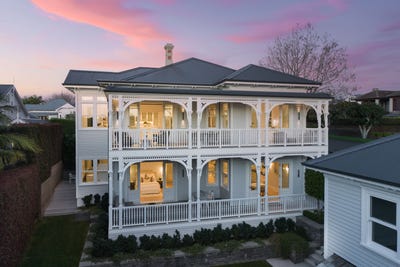 /international/nz/2-galatea-terrace-herne-bay-auckland-city-380066170497/