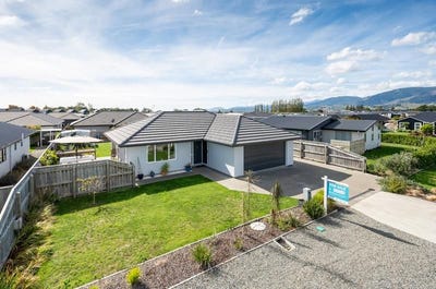 /international/nz/4-mulberry-lane-appleby-invercargill-city-380066106769/