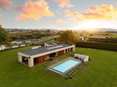 /international/nz/17-piriti-lane-horsham-downs-waikato-380066076317/