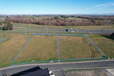 /international/nz/6-and-8-waimakariri-park-drive-belfast-christchurch-city-380066147275/