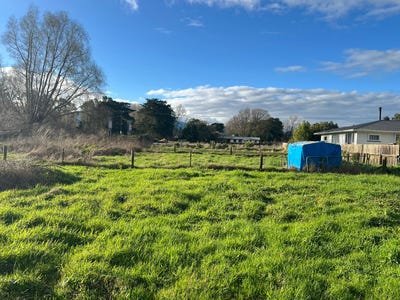 /international/nz/37-gordon-street-woodville-tararua-380066093518/