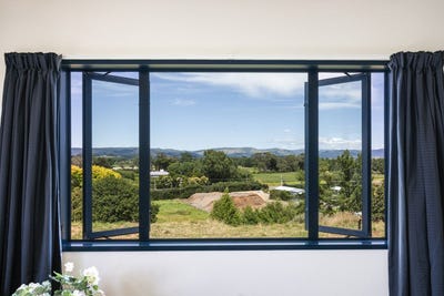 /international/nz/55-royal-oak-drive-kelvin-grove-palmerston-north-city-380066111758/