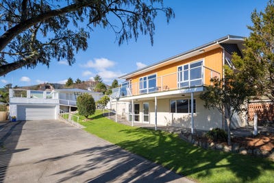 /international/nz/picton-marlborough-380066178341/