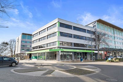 /international/nz/hamilton-central-hamilton-city-380066147241/