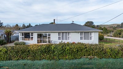 /international/nz/59-high-street-eketahuna-tararua-380066107338/