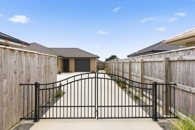 /international/nz/4-hawera-avenue-levin-horowhenua-380066097172/
