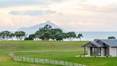 /international/nz/3295-state-highway-1-waipu-whangarei-380066097261/
