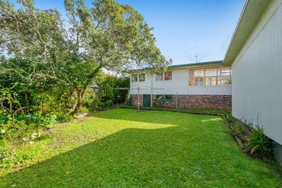 /international/nz/54-holland-road-hillcrest-hamilton-city-380066176211/