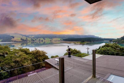 /international/nz/50-bay-road-purakaunui-dunedin-city-380066097661/