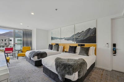 /international/nz/21-stanley-street-queenstown-central-central-otago-lakes-district-380066122951/