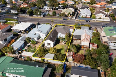 /international/nz/206-mount-albert-road-sandringham-auckland-380066094460/