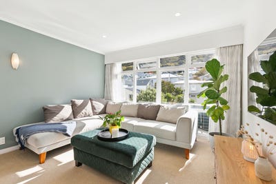 /international/nz/2-newman-terrace-thorndon-wellington-city-380066115828/